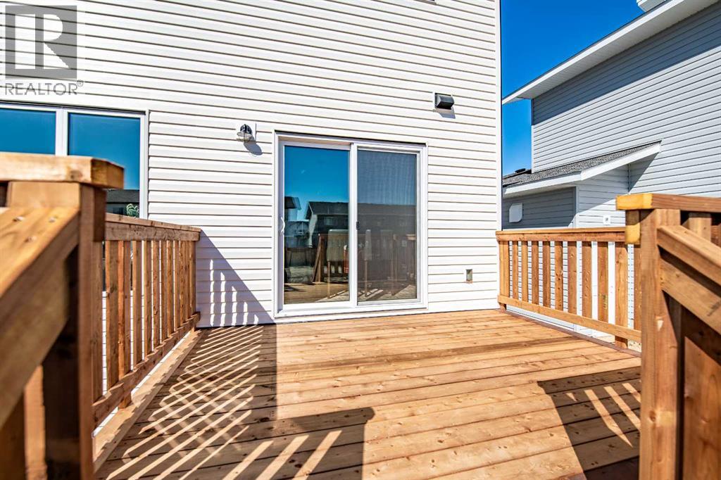 Listing photo – 130 Norseman Close, Penhold