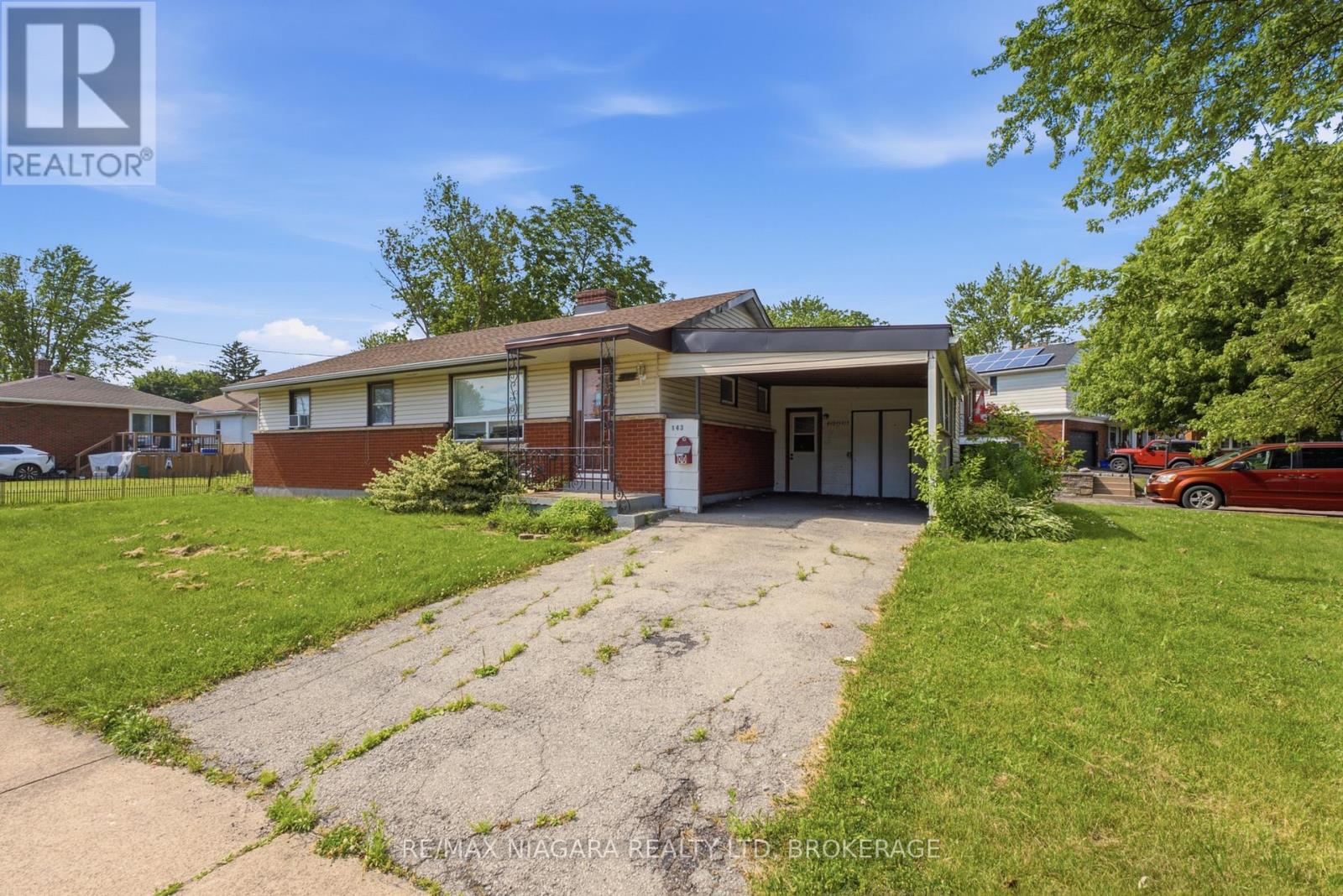 143 NORTH CRESCENT - 2