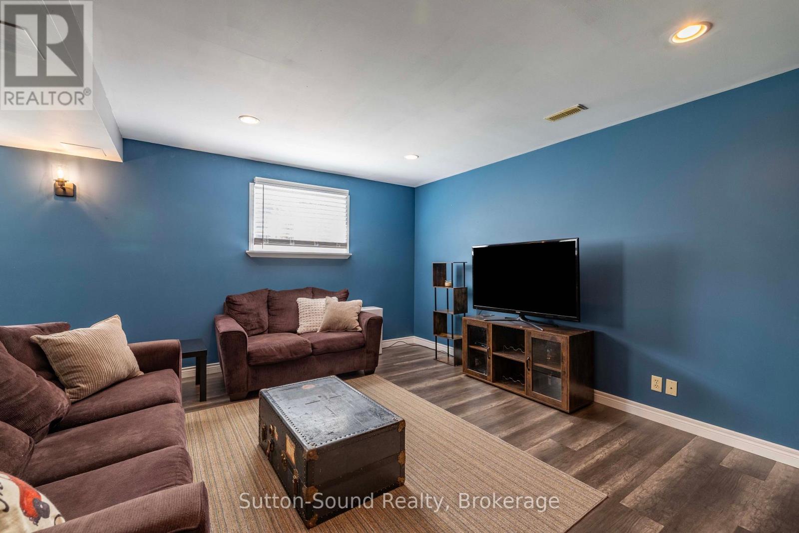 300394 GREY ROAD 170 ROAD - 25