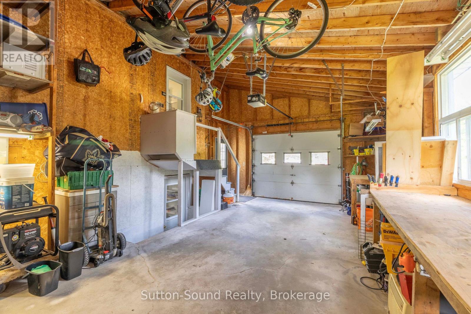 300394 GREY ROAD 170 ROAD - Image 35