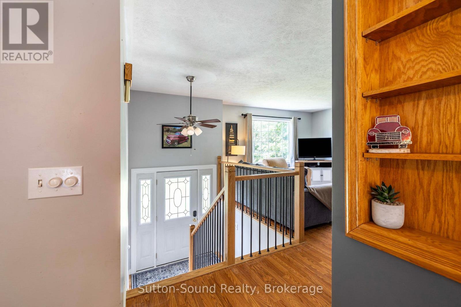 300394 GREY ROAD 170 ROAD - 6