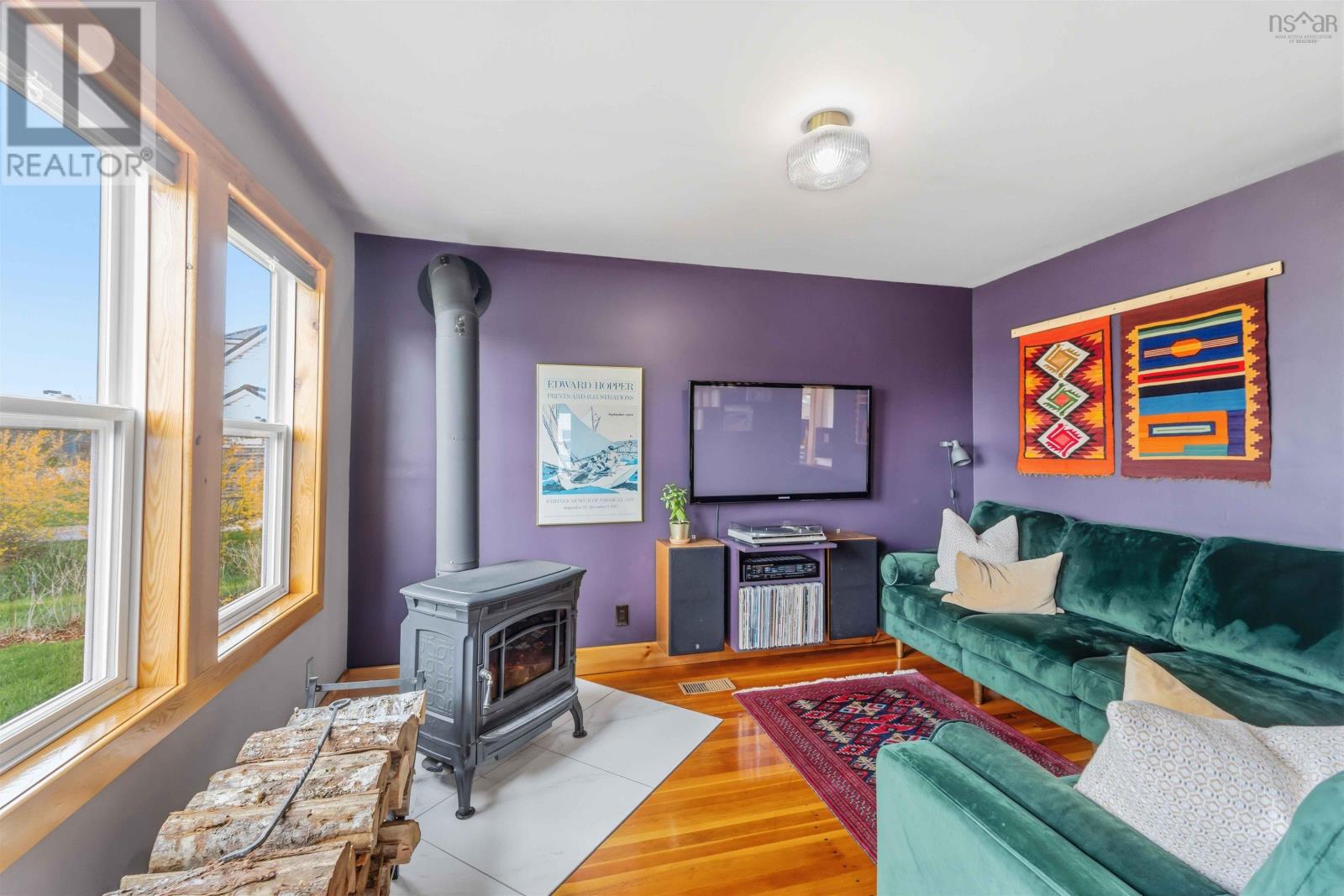 Property 22 of 49 of 521 Granville Road