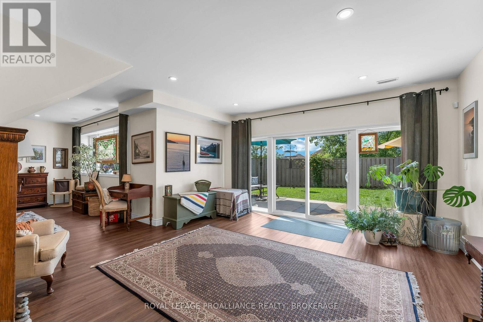 861 WINDERMERE DRIVE - Image 30