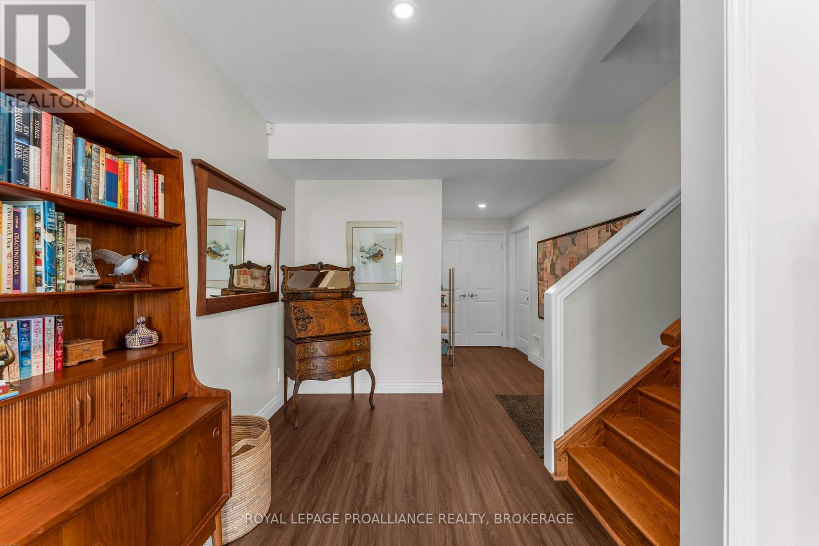 861 WINDERMERE DRIVE - Image 36