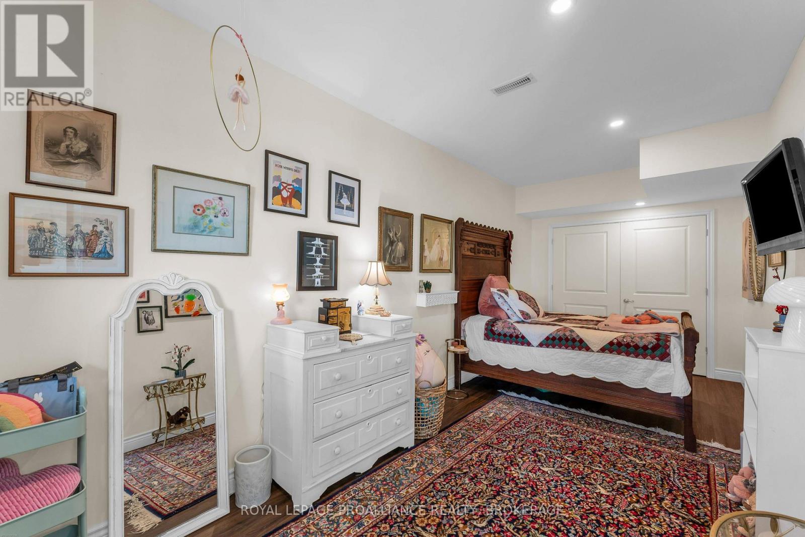 861 WINDERMERE DRIVE - Image 37