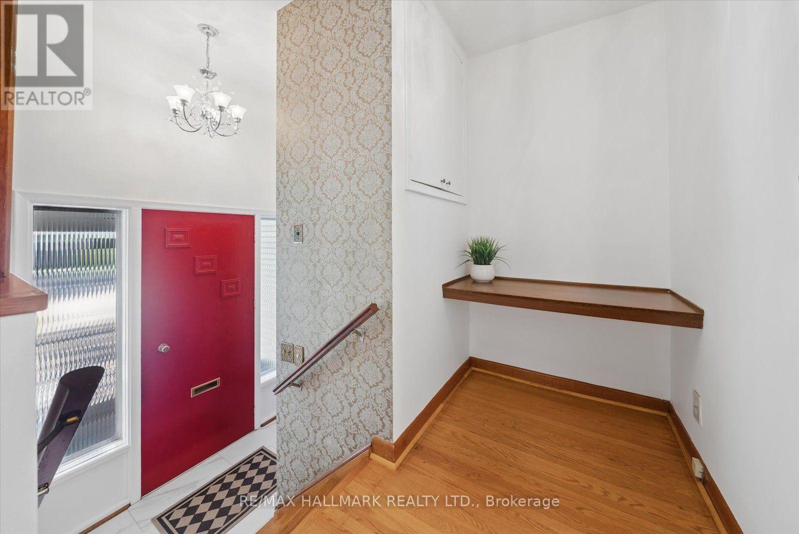 51 ALLISTER AVENUE - 6