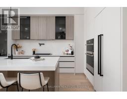 104 Yardley Avenue, Toronto, ON M4B2B1 Photo 14