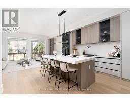 104 Yardley Avenue, Toronto, ON M4B2B1 Photo 16