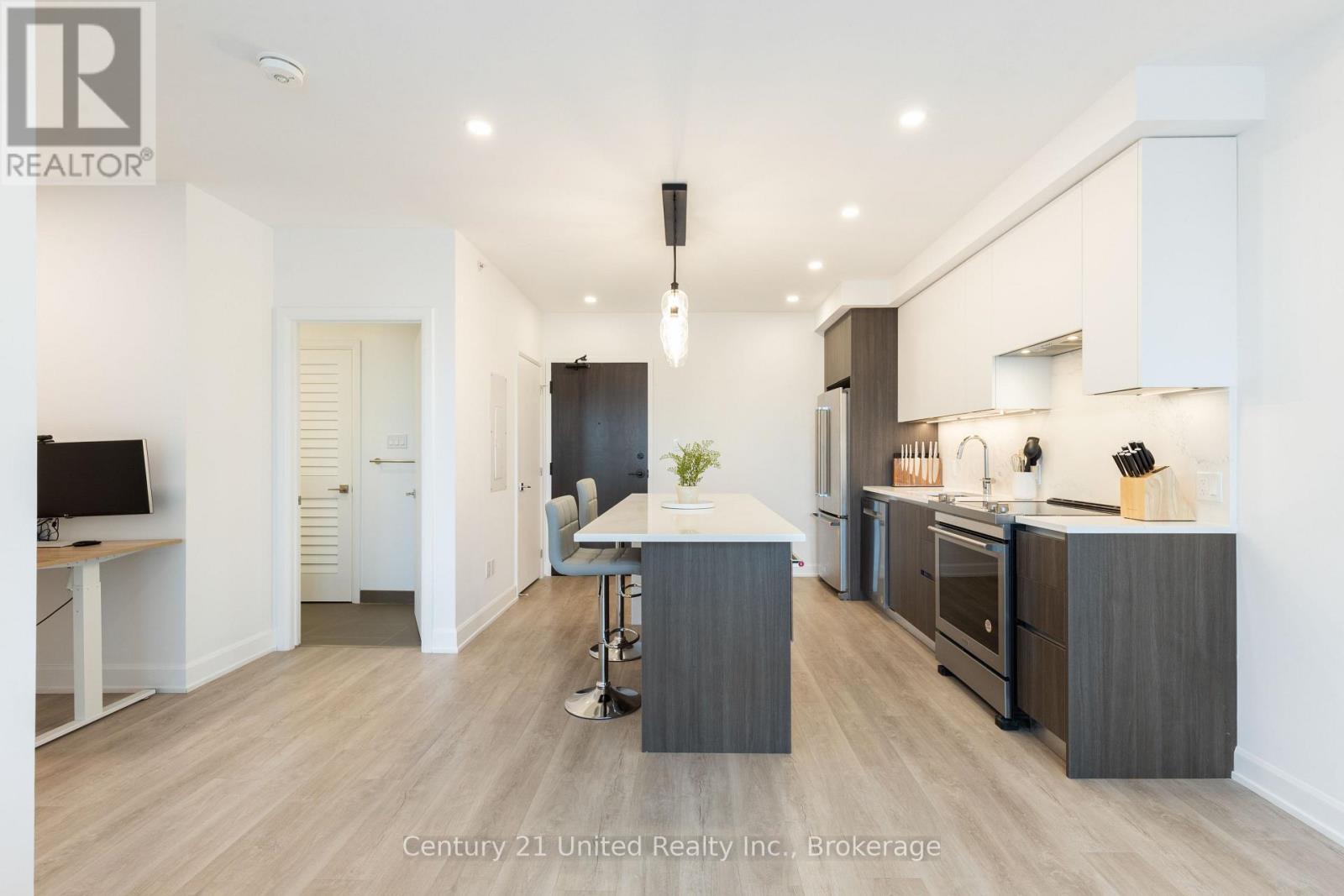#705 195 HUNTER STREET E - 6