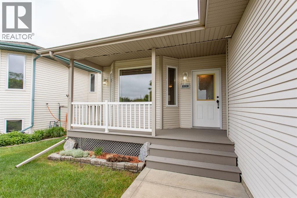 Listing photo – 189 Lampard Crescent, Red Deer