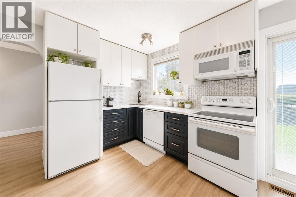 Listing photo – 516 Terrace Park, Red Deer