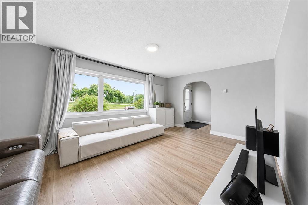 Listing photo – 516 Terrace Park, Red Deer