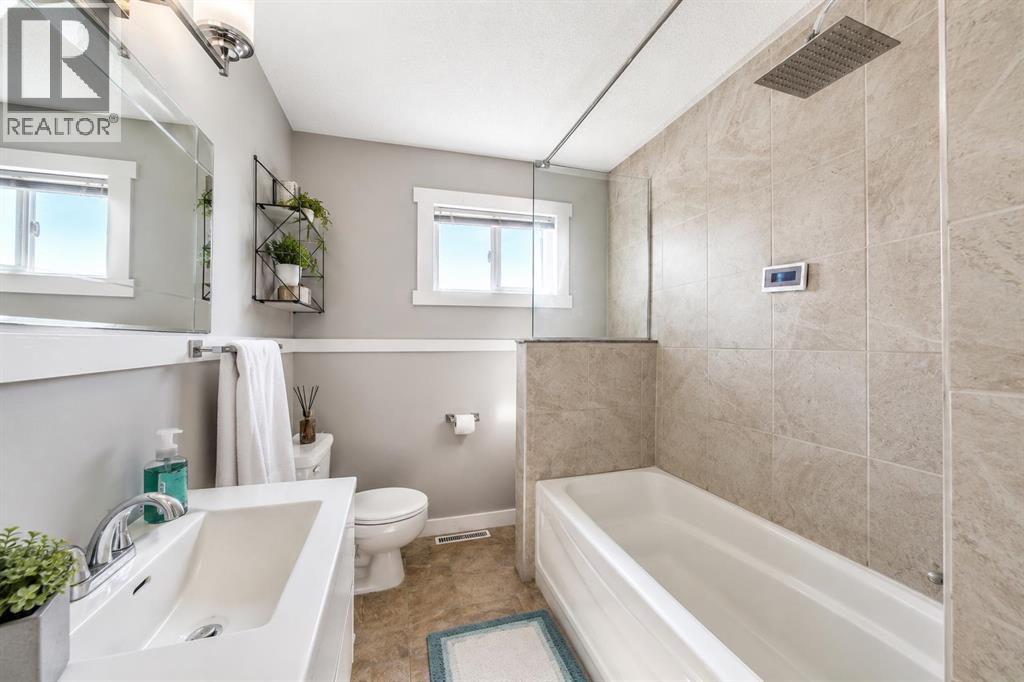 Listing photo – 516 Terrace Park, Red Deer