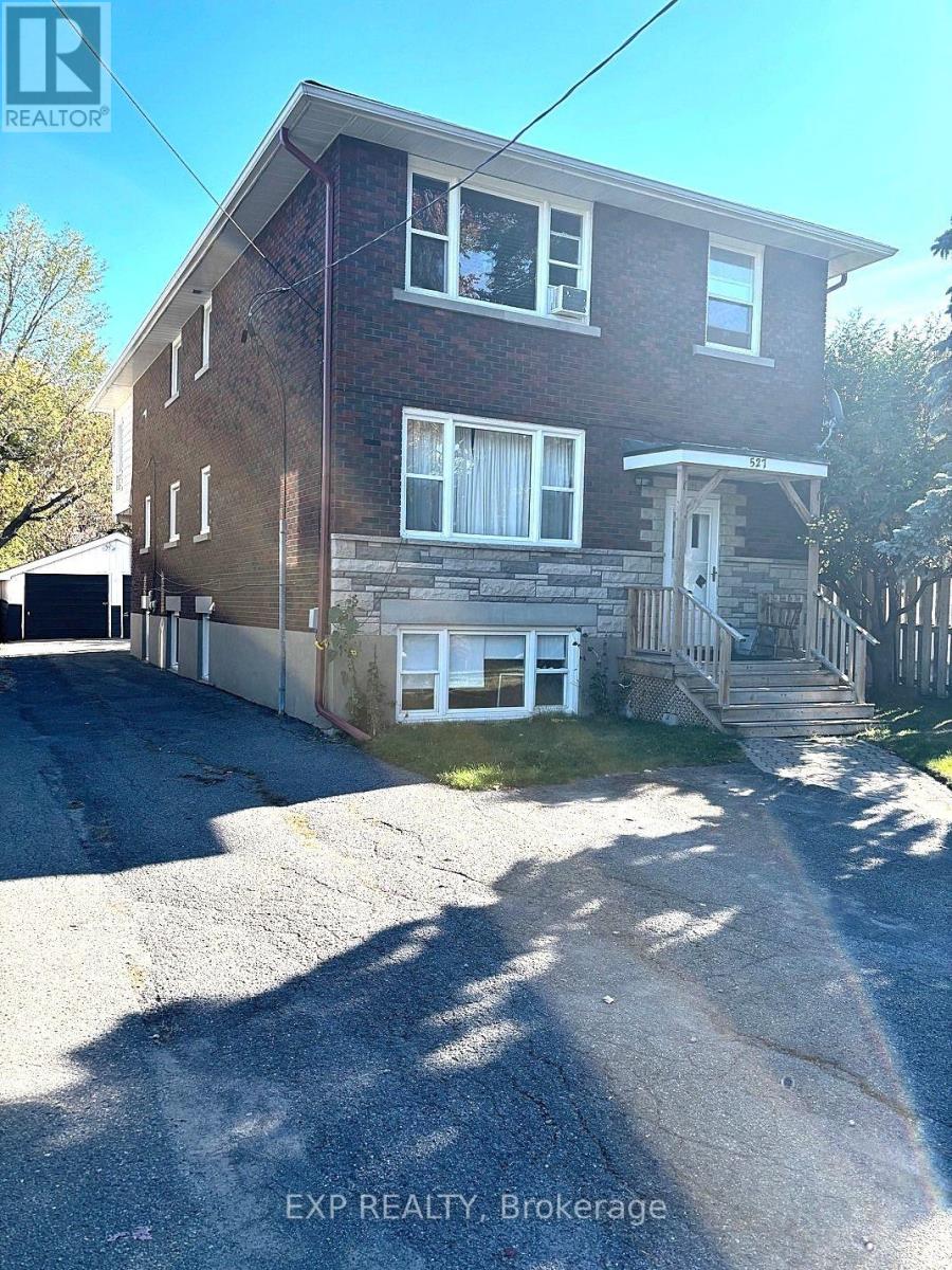 527 LADEROUTE AVENUE - 2
