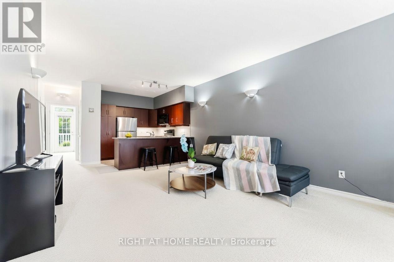 #106 1745 CAMPEAU DRIVE - 3