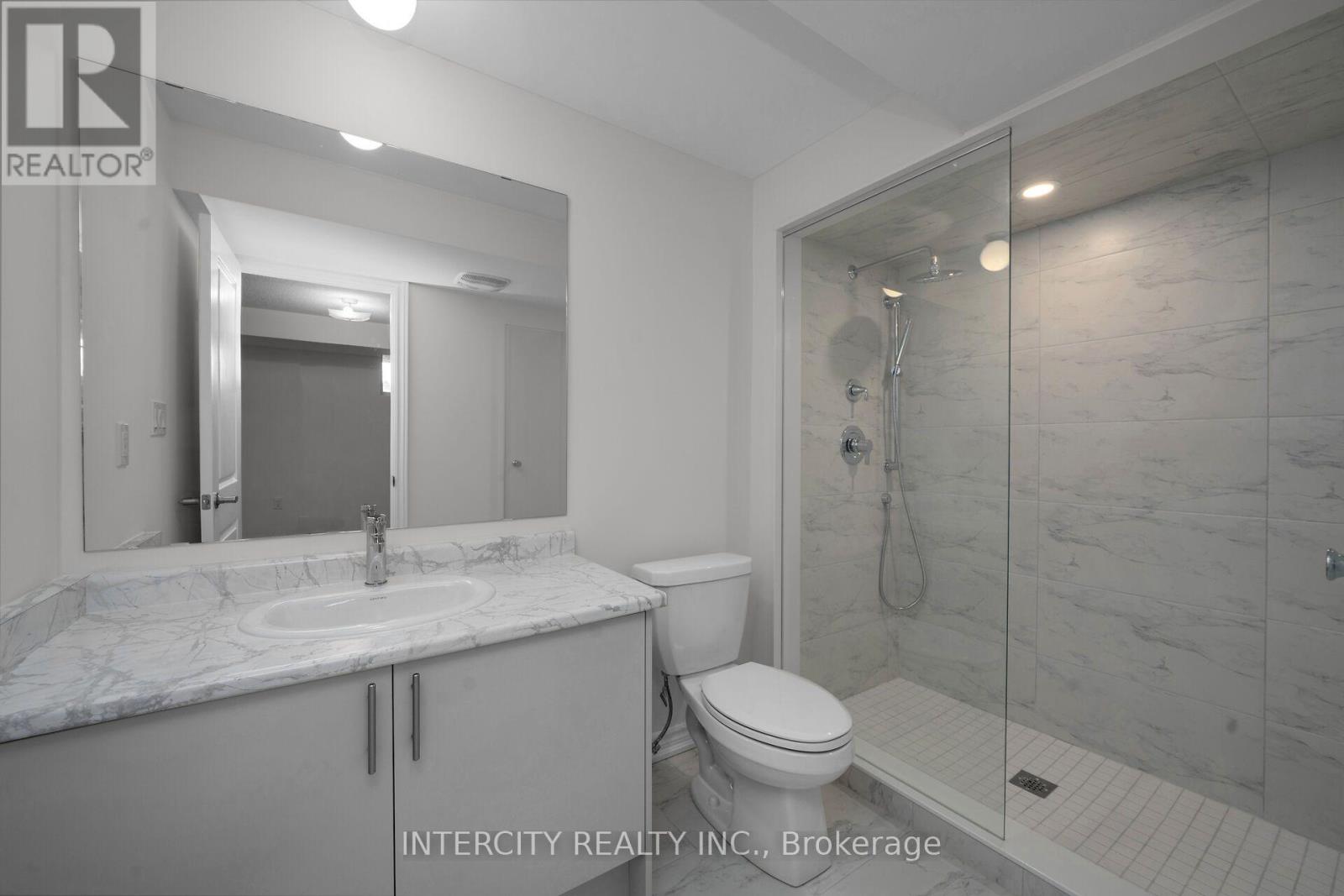 #7Z 553 TIM MANLEY AVENUE - 18