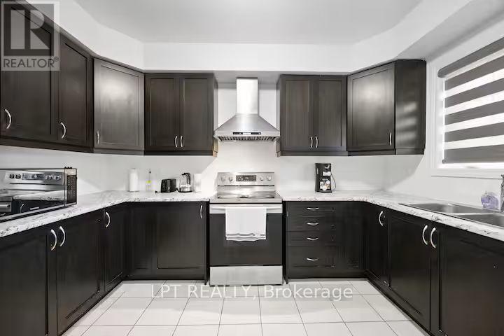 341 REMEMBRANCE ROAD - 11
