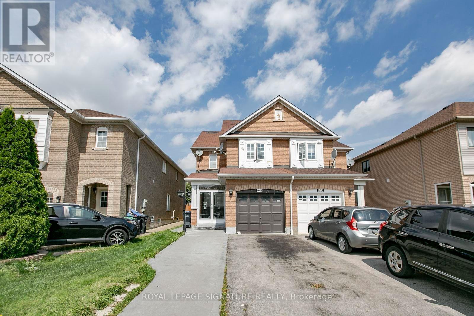 Photo of 941 Mandolin Place