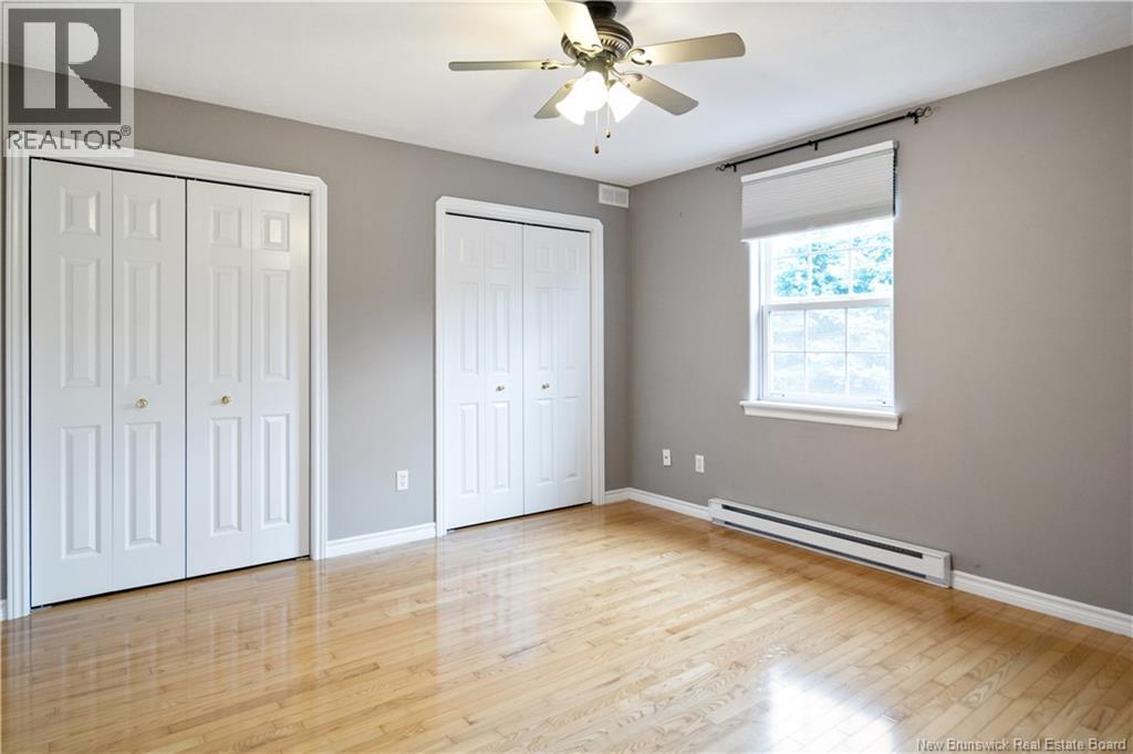 #12 354 Amirault Street - 13