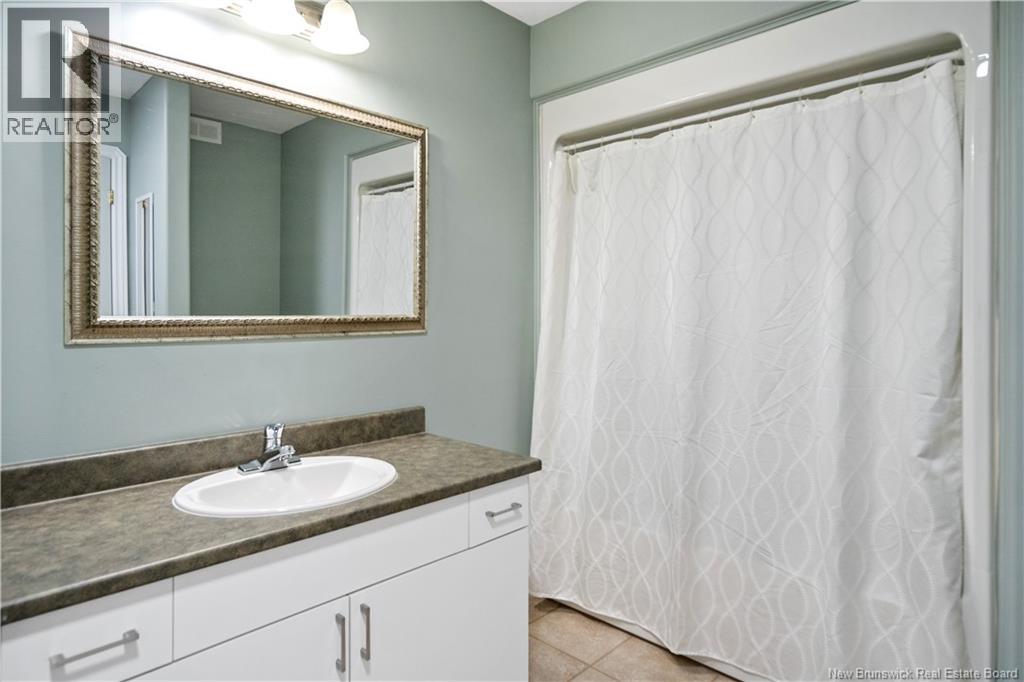 #12 354 Amirault Street - Image 15