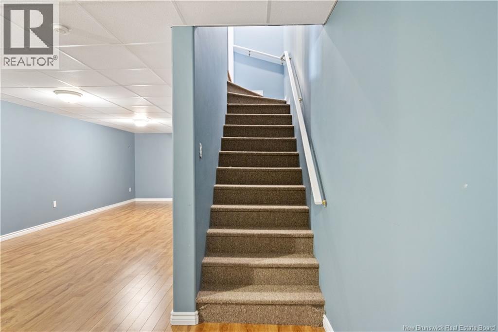 #12 354 Amirault Street - 18