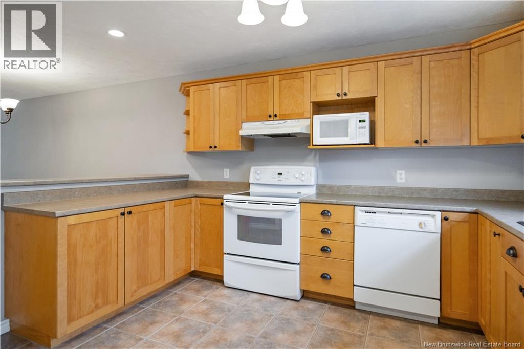 #12 354 Amirault Street - Image 5