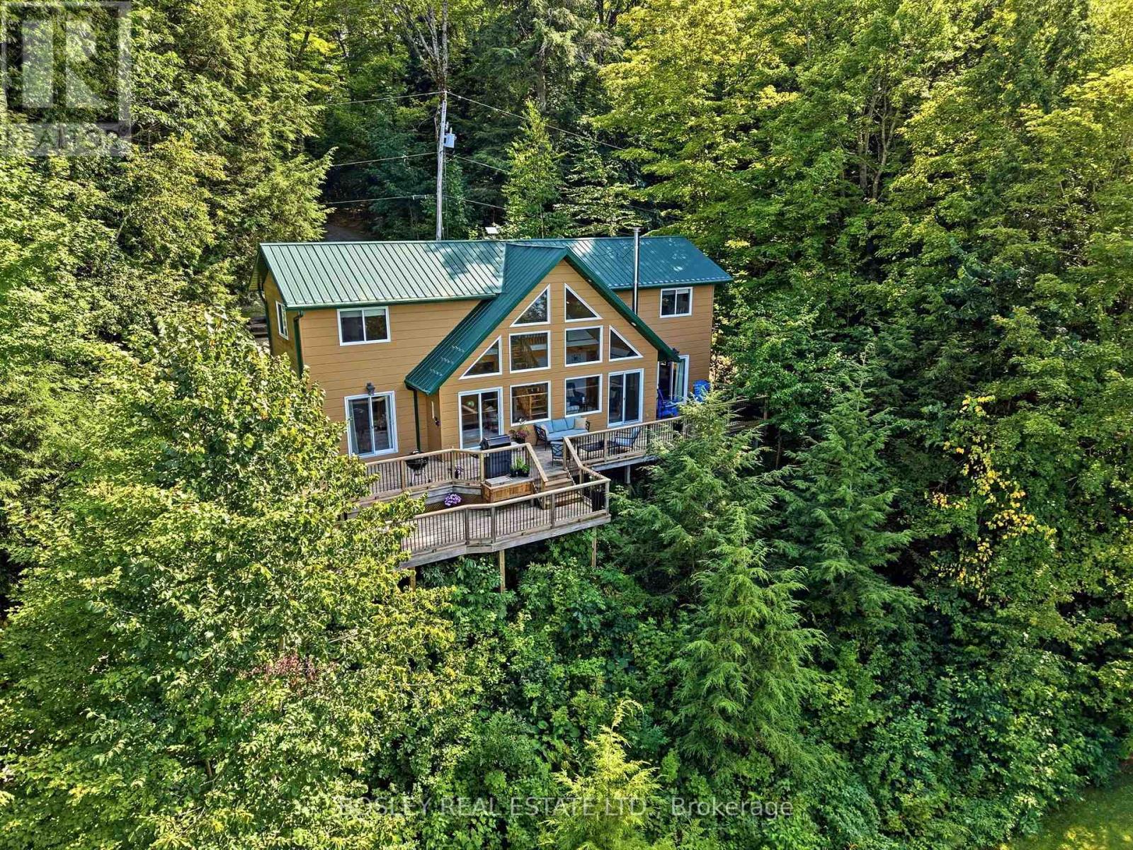 1143 RIGNALLS ROAD E - 2