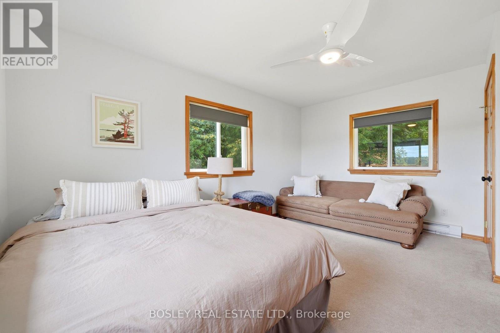 1143 RIGNALLS ROAD E - 33