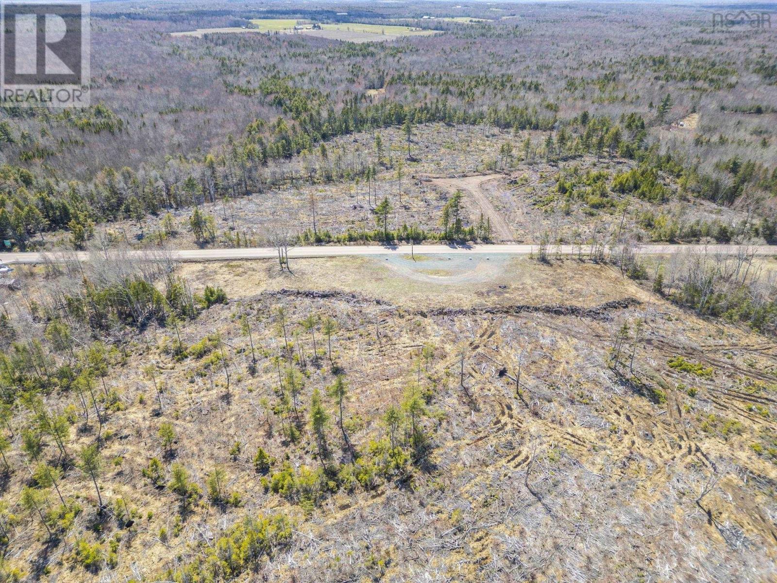 Property 2 of 5 of 7013 6 Highway