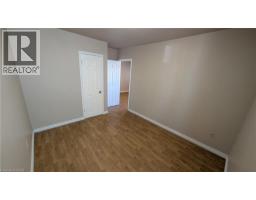 250 Highland Road W Unit# 2 Main Right Side, Stoney Creek, ON L8J3T7 Photo 8
