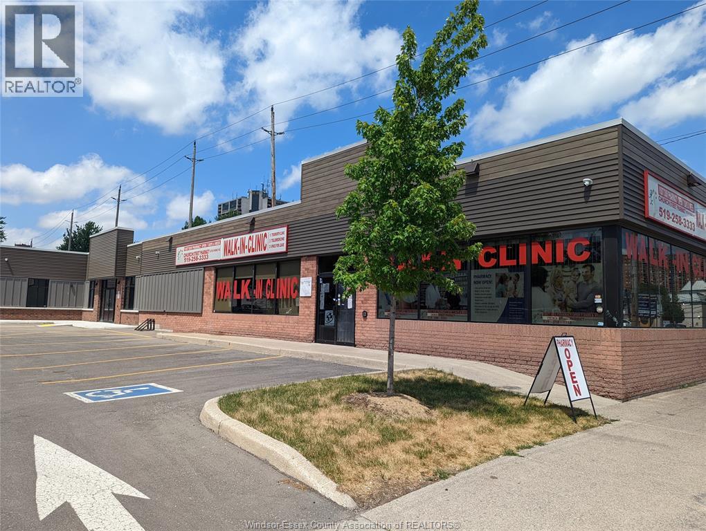 #1 366 WYANDOTTE Street West, Windsor, Ontario, N9A4H9, Windsor, Ontario — photo 4 of 5