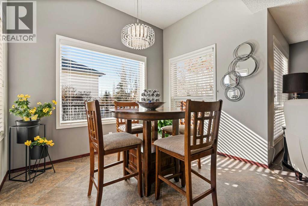 22 Hidden Valley Manor NW - 13