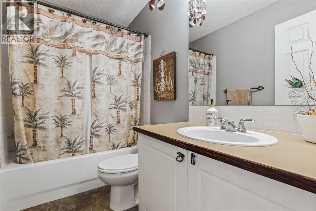 22 Hidden Valley Manor NW - 25