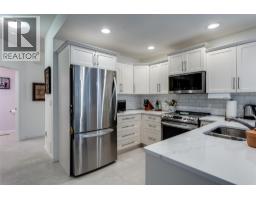 Kitchen - 100 Palmer Road Unit# 42, Vernon, BC V1H2H8 Photo 7