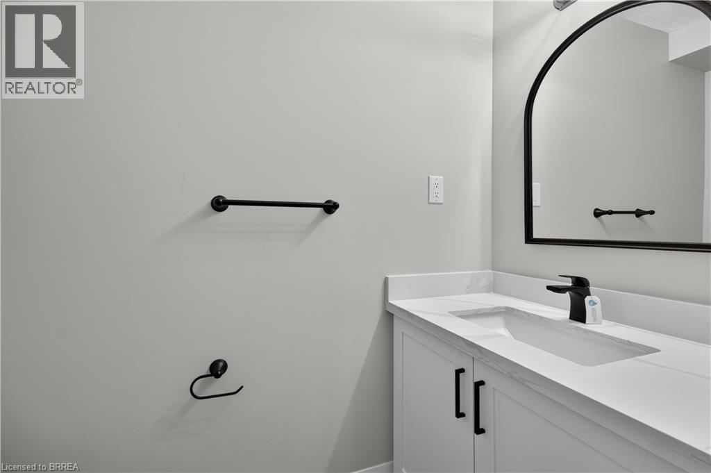 10 ELMWOOD Avenue - 8