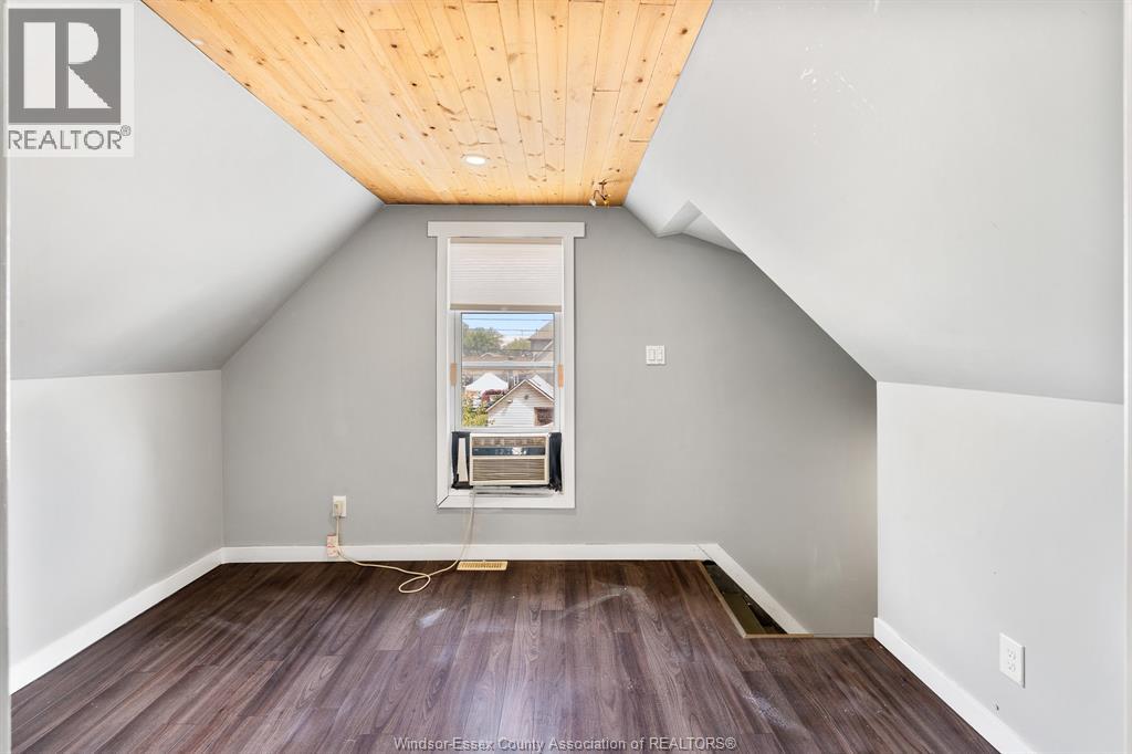 1074 HICKORY ROAD - Image 24