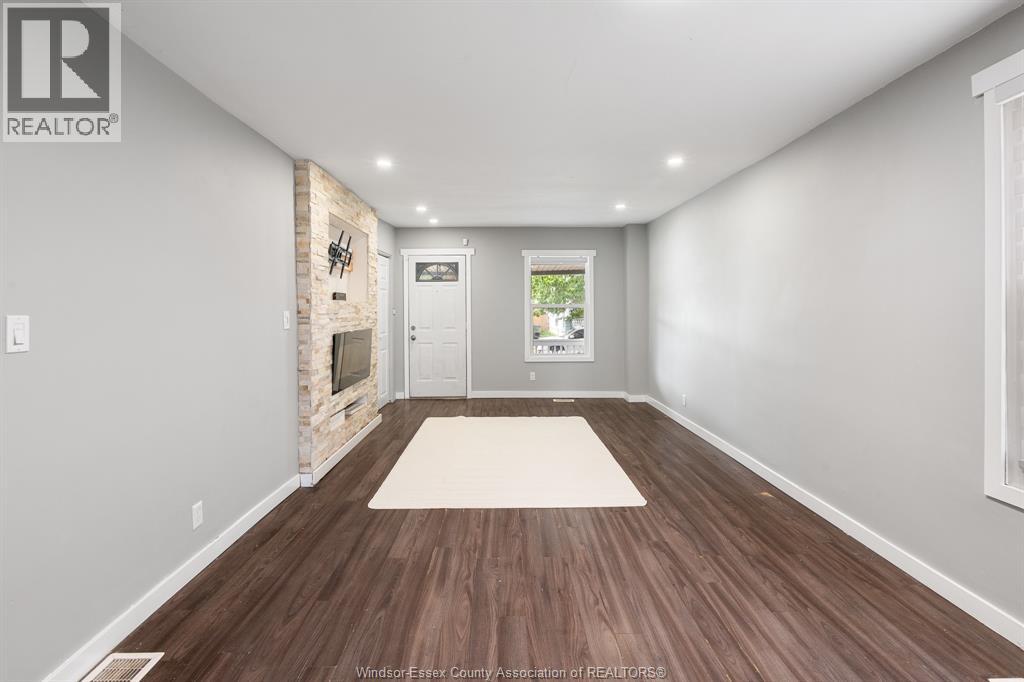 1074 HICKORY ROAD - 6
