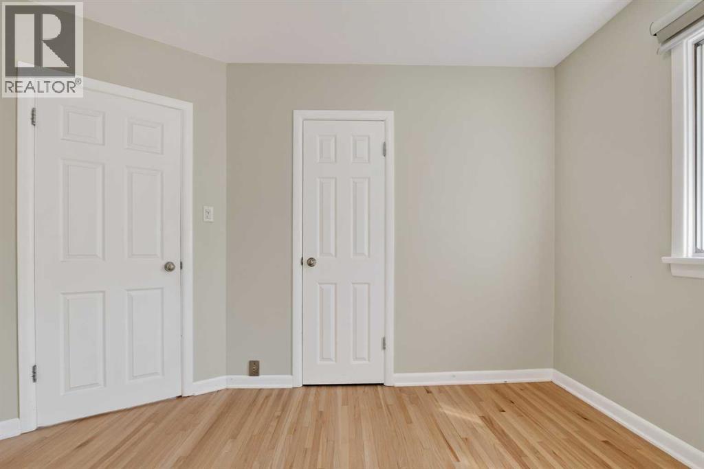 1021 Drury Avenue NE - 16