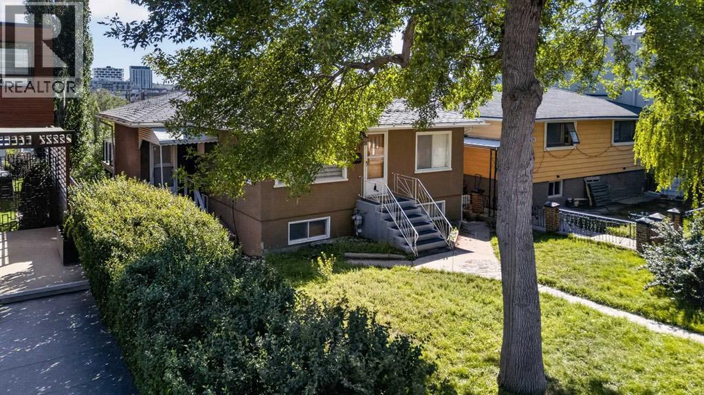 1021 Drury Avenue NE - 27