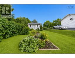 4pc Bathroom - 74 Church Street, Florence, NS B1Y1G3 Photo 6