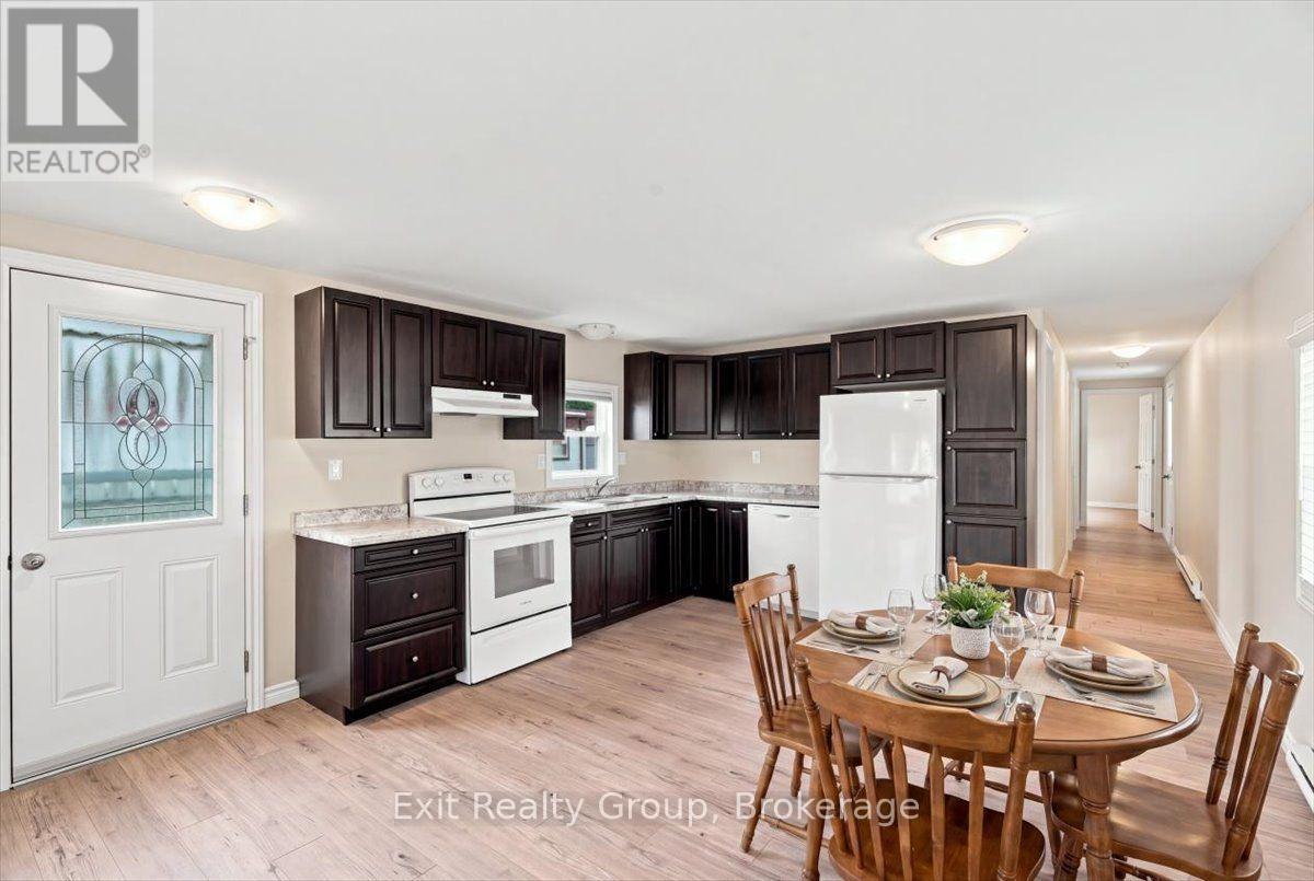 14 NIGHTINGALE LANE - Image 8
