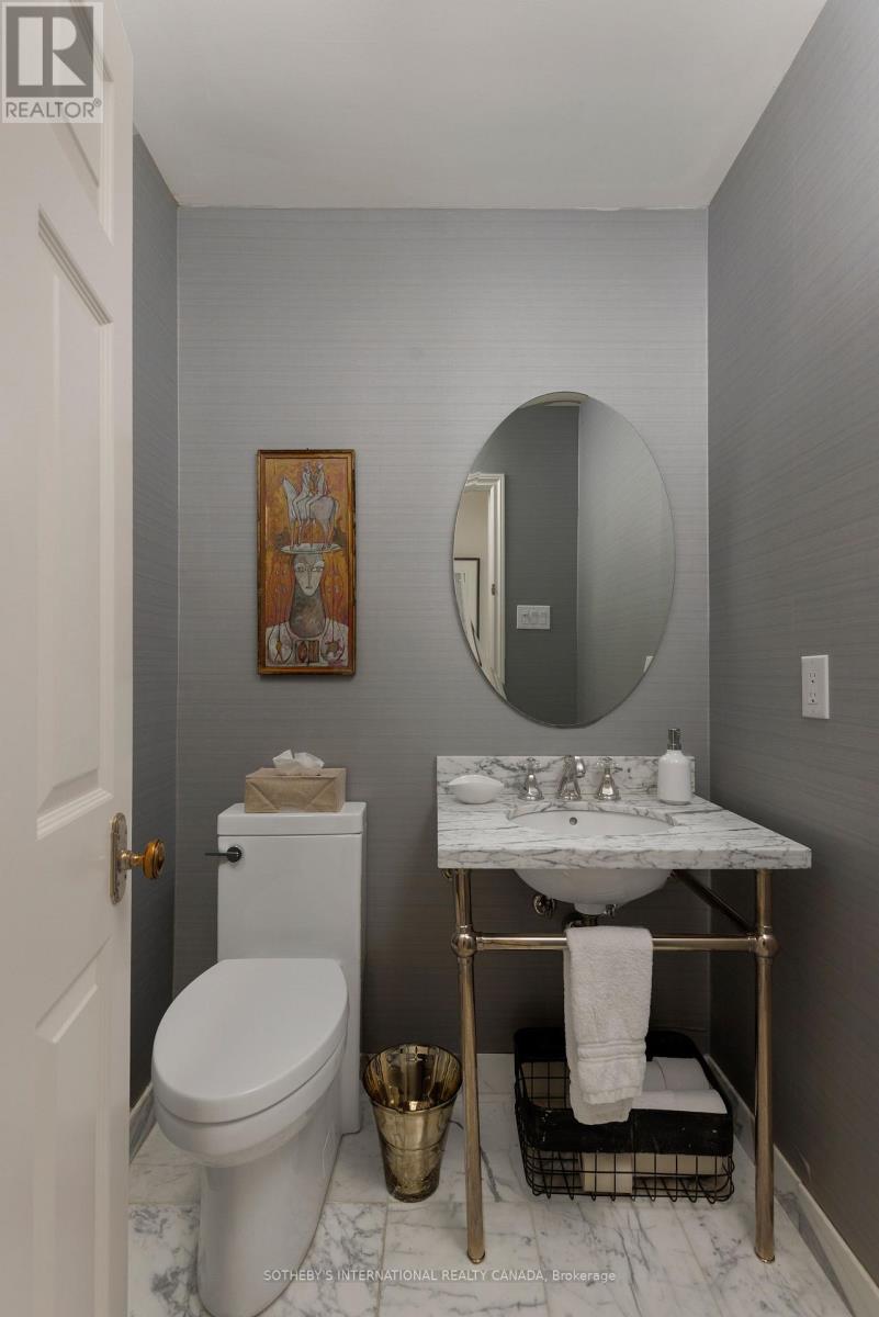 18A DEER PARK CRESCENT - Image 13