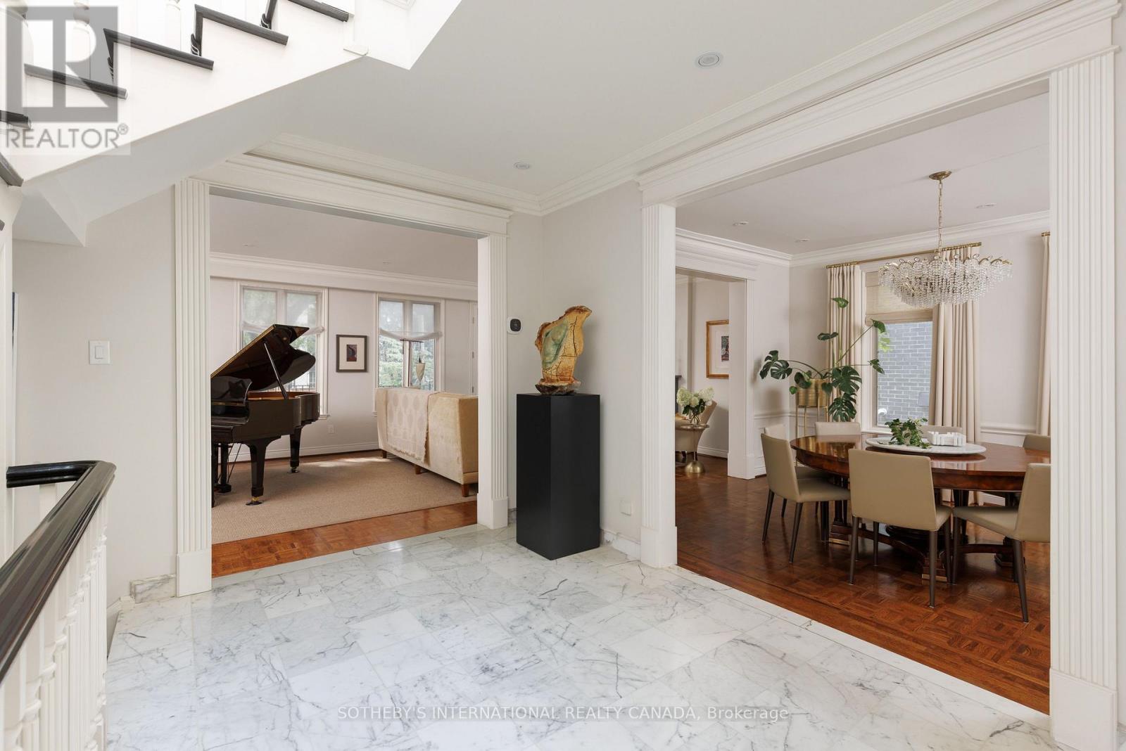 18A DEER PARK CRESCENT - Image 3