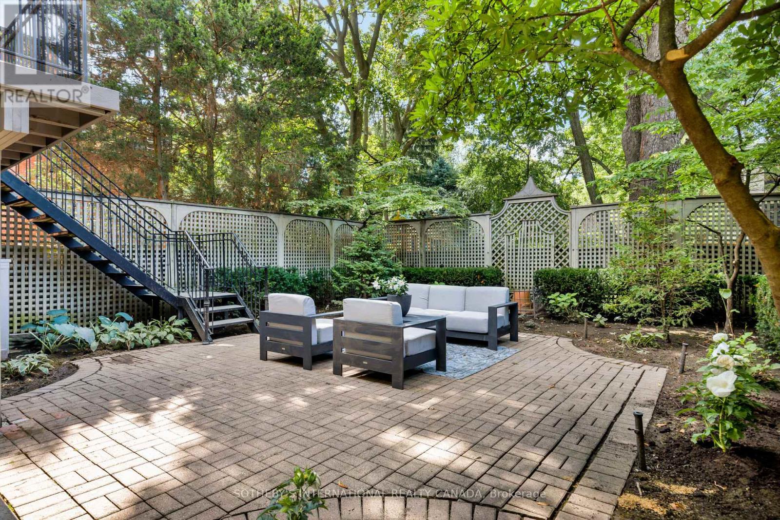 18A DEER PARK CRESCENT - Image 34
