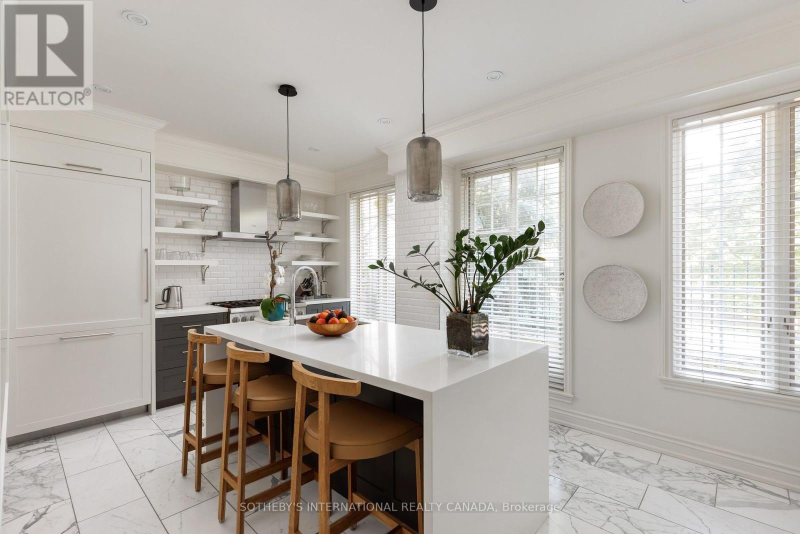18A DEER PARK CRESCENT - Image 9