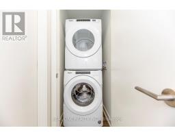 42 Sonic Way, Toronto, ON M3C0P3 Photo 30