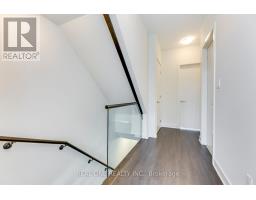 42 Sonic Way, Toronto, ON M3C0P3 Photo 31