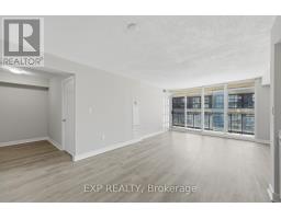 810 - 25 Capreol Court, Toronto, ON M5V3Z7 Photo 6
