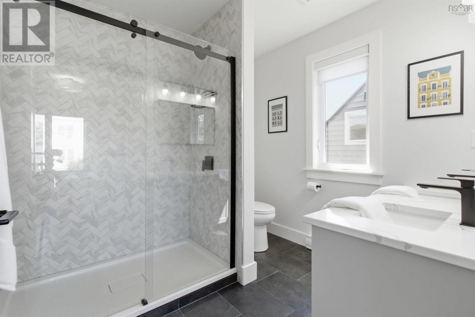 Property 21 of 40 of 13B Central Avenue