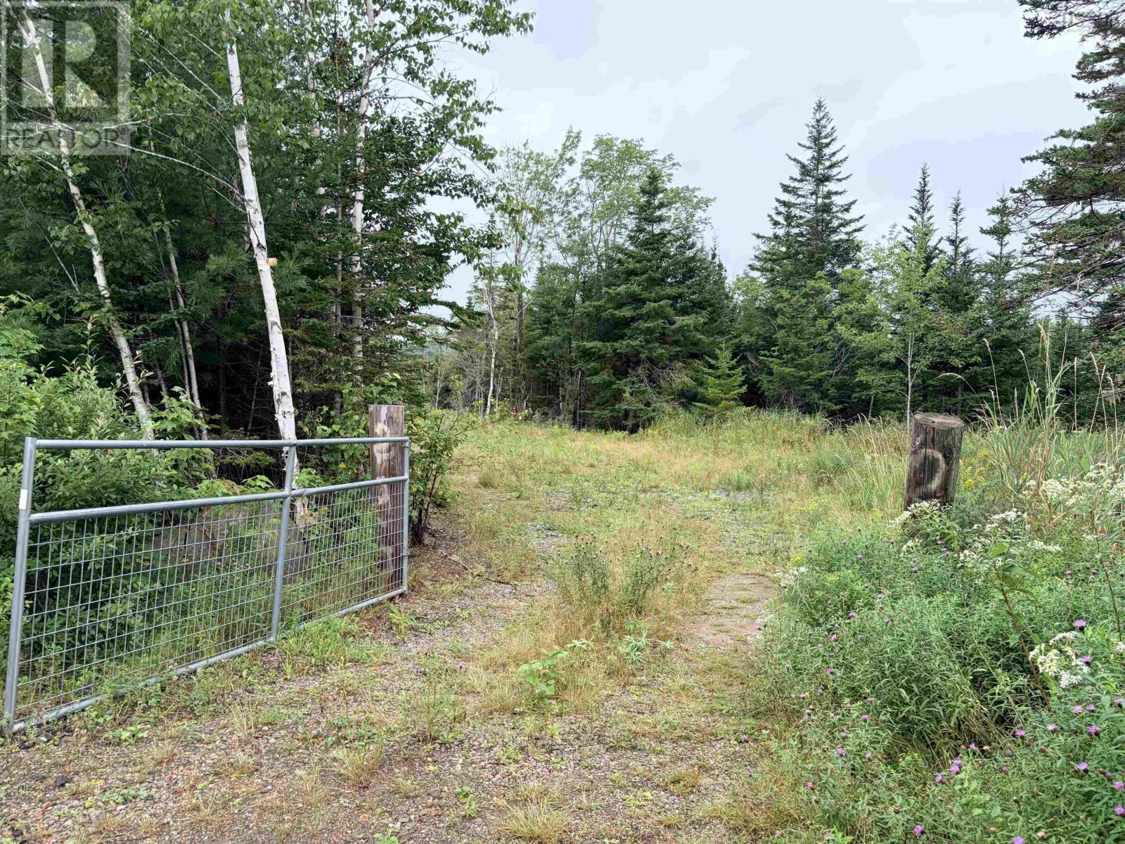 Property 5 of 14 of . Intervale Road